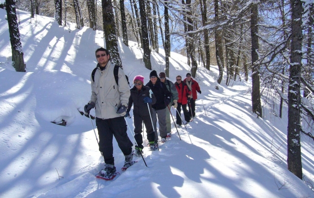  Rutas con raquetas de nieve en grupo 
