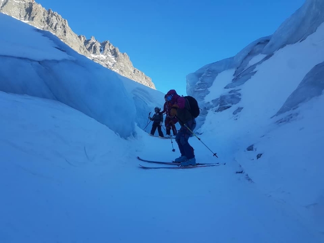  Déjale acompañar por monitores de cerro especializados 