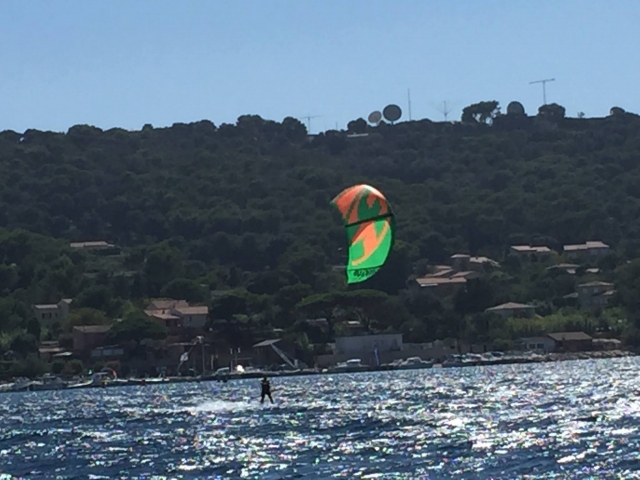  Kitesurf: una actividad de ocio sensacional 