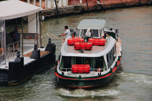  Un paseo en barco para tus eventos de fiesta