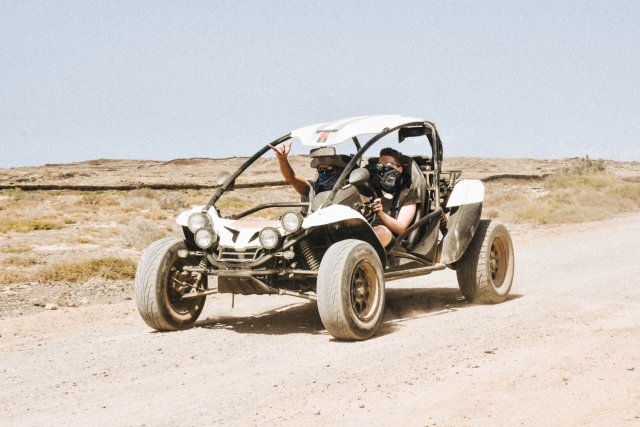  Disfruta de una ruta a dúo con una fuerle descarga de adrenalina 