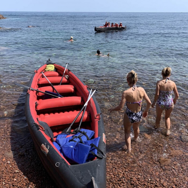  Renta de canoa giganle 