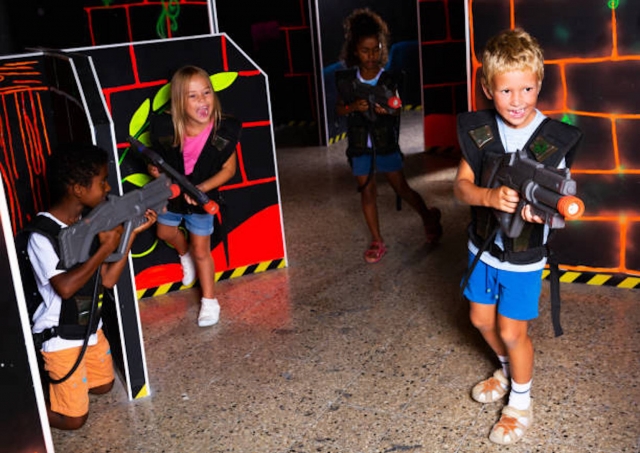  Fiesta laser tag hacia Nantes 