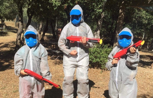  Jugadores protegidos de bolas de colores 