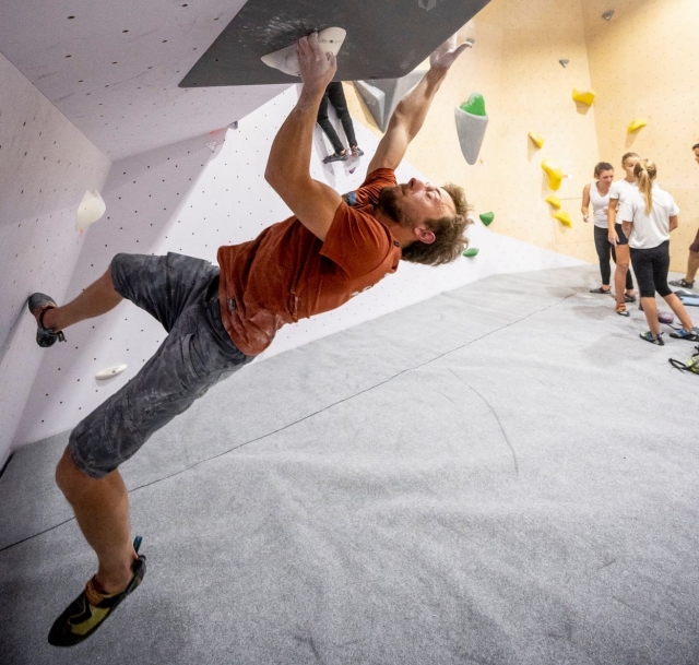  Escalada en interior 