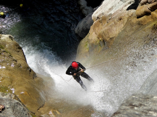  Rappel desde el Cañón La Belle au Bois 