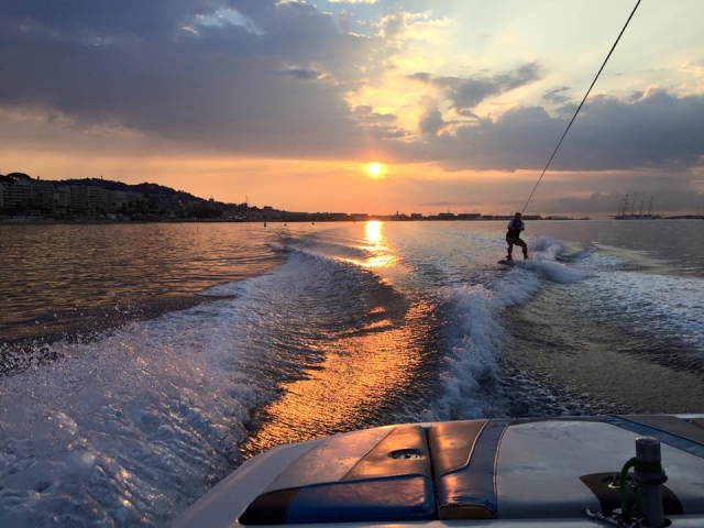  Sesión de Wakeboard al amanecer 