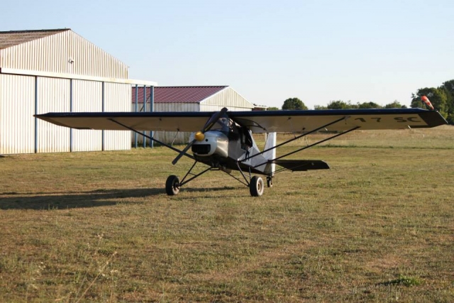  Avioneta para vuelo de descubrimiento 