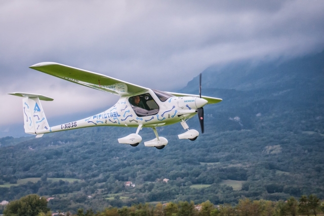  Vuelo con piloto privado