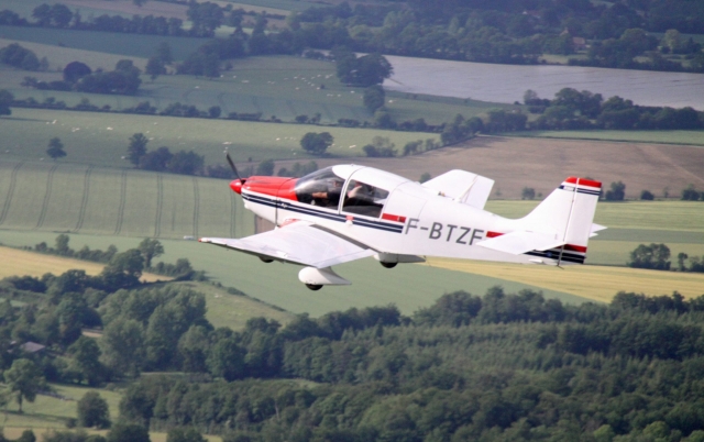  Vuelos en avión desde el aeropuerto de Caen Carpiquet 
