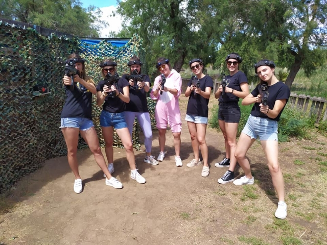  Equipo de jugadores de Laser Tag 