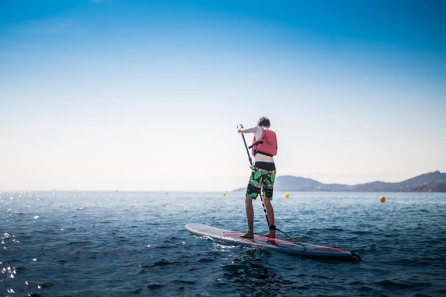  Venga a navegar en su Stand Up Paddle 