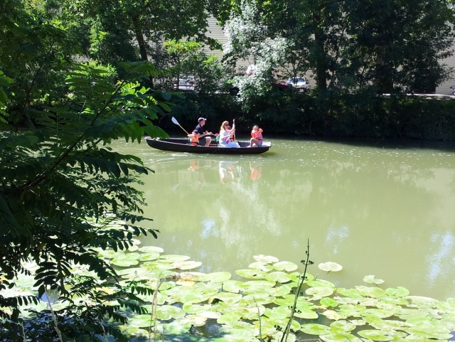  Paseo en familia 