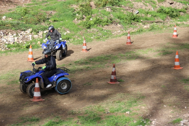  Parcela de cuatrimotos curso en Le Neubourg 