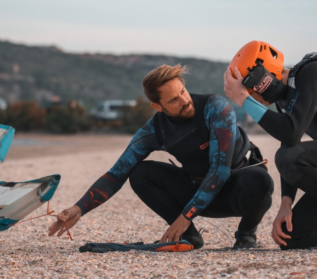  Enseñanza teórica de KiteSurf en la playa 