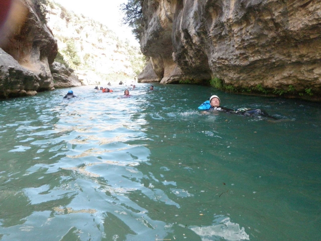  Barranquismo en grupo 