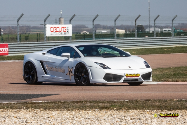  Sublime Lamborghini LP560 blanco 