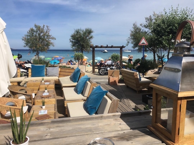  Nuestra hermosa playa. 