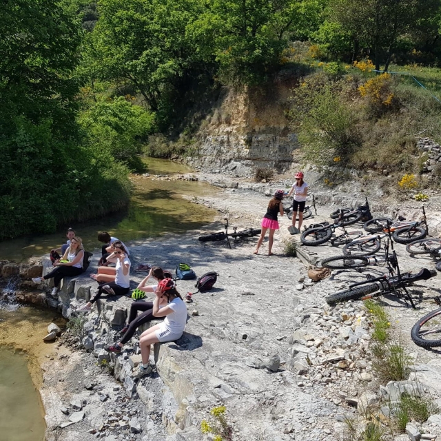  Pausa para nadar en las gargantas del Ardèche