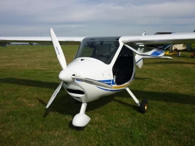  Autogiro en el aeródromo de Persan-Beaumont 