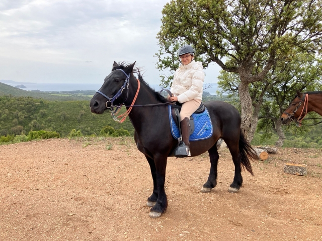 Opinión de PELLET sobre Paseo a caballo entre mar y lagos 2 horas - Toulon
