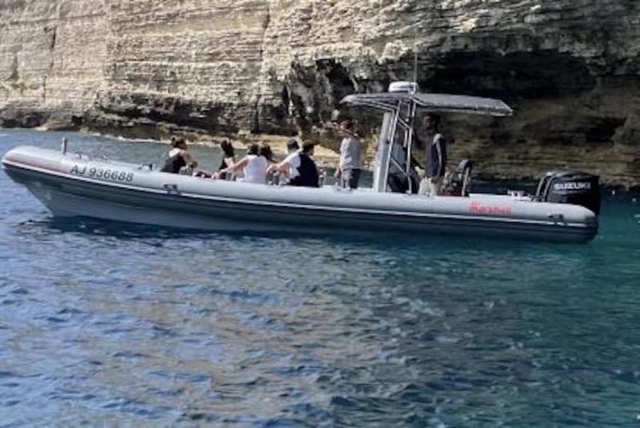  Paseo en barco en Córcega -du-Sud 