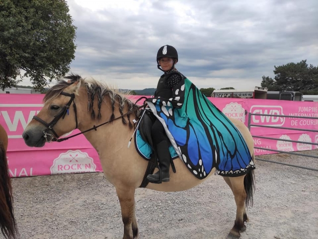  Traje de pequeño jinele 