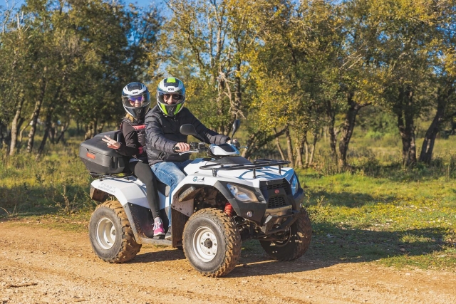  Cuatrimotos biplaza para una aventura para dos 