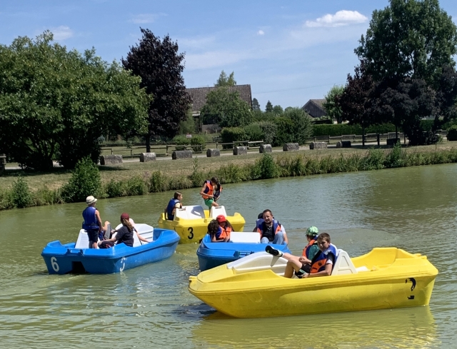 Tiempo en familia a bordo de los hidropedales.