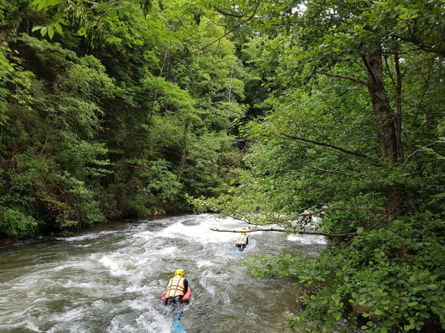  Hidrospeed en los magníficos paisajes de Axat
