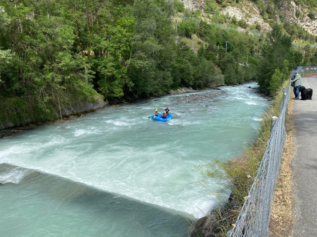  Descenso de rafting en un entorno paradisíaco de Alta Saboya 