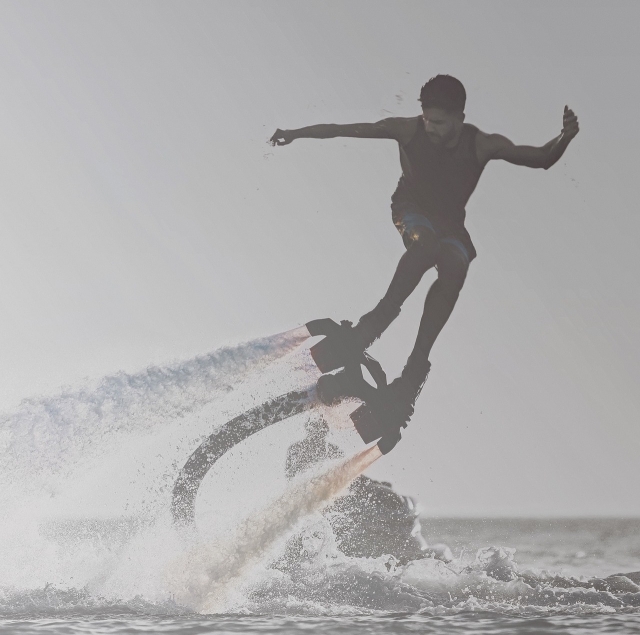  Emociones con el flyboard en la Isla de la Belleza 