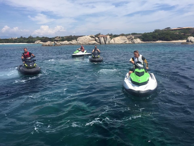  Jet ski paseo en la isla de la belleza 