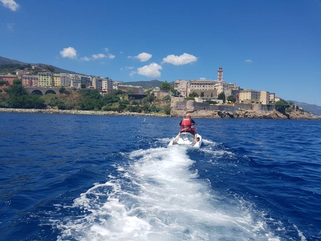  Paseo en jet ski en Bastia 