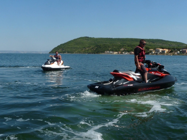 Paseo en jet ski cerca de Marsella 
