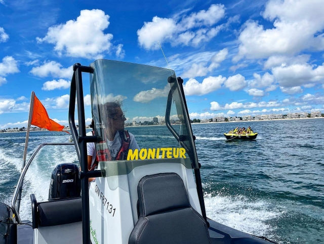  Venga a disfrutar de una boya remolcada paseo 