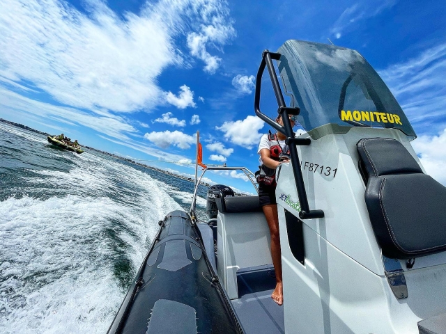  Emoción y máxima velocidad duranle la sesión de boya remolcada