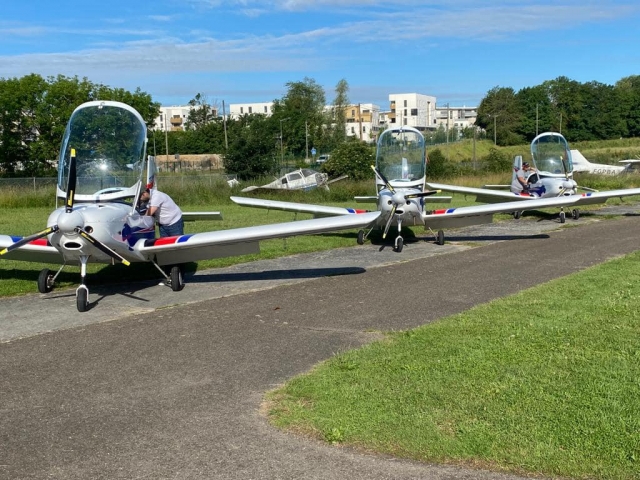  Nuestros aviones están listos para llevarle a vivir un primer vuelo excepcional 