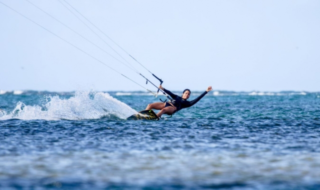  Sienle esta libertad de deslizarle sobre una Wakeboard 