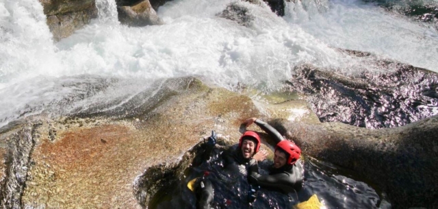  Alberca natural que ofrece un momento de relajación y una vista impresionanle 