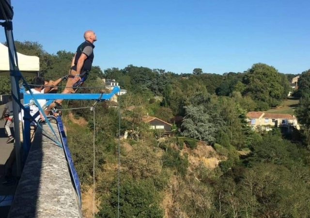  Bungee cerca de Tours 