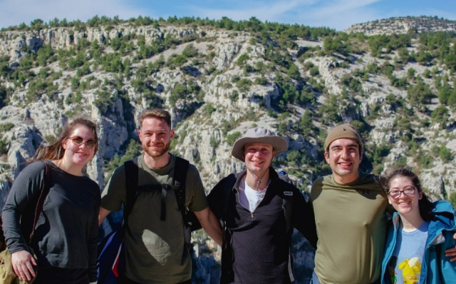 Vía ferramarra en las calas de Marsella 