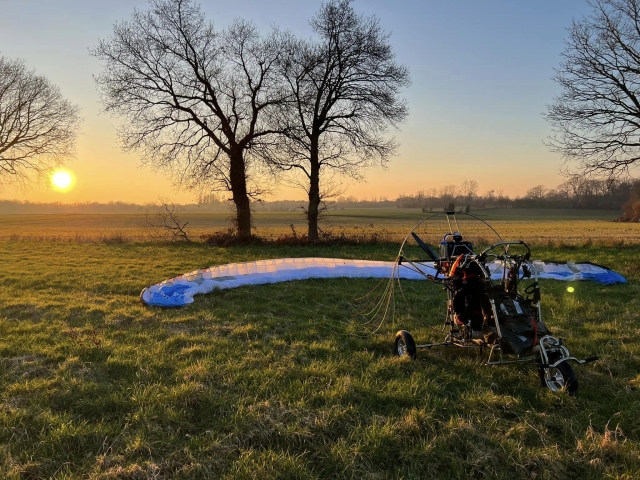  Vuelo al atardecer para un espectáculo extraordinario 