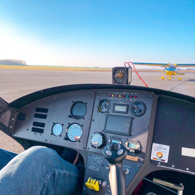  encaramado en el aire sobre el loire 