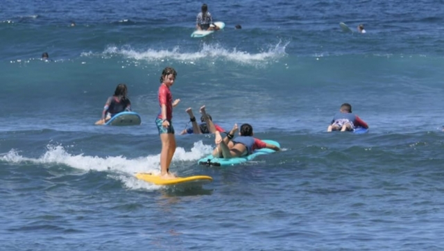  Clases de surf para principiantes y experimentados 