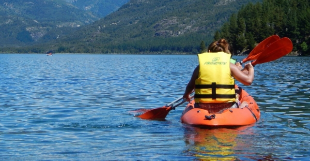  Sesión de kayak con un instructor certificado por el estado 