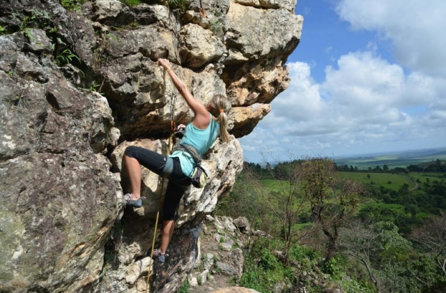  Sesión de escalada con un instructor cualificado del Estado 