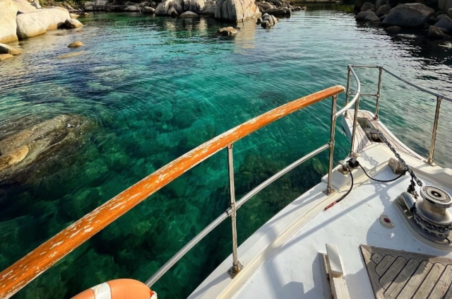 Explora Bonifacio en barco 
