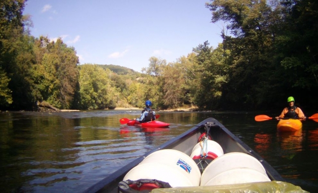 Nuestras excursiones en canoa son accesibles a todos los niveles 