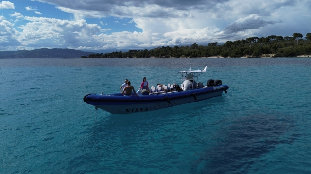  Descubrimiento de las islas Lerins en barco 